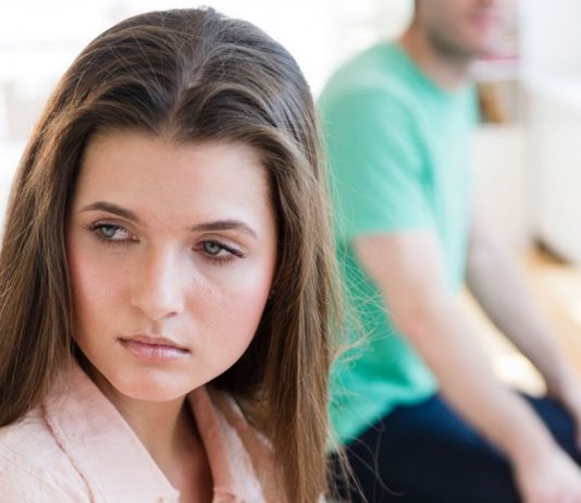 Ma culc cu vecinul meu!