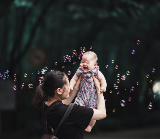 121 Citate Despre Mama – Motto-uri scurte si frumoase