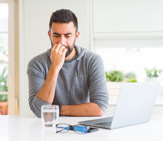 Dermatofagia: simptome, cauze si tratament
