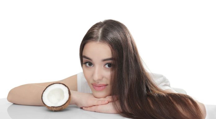 5 moduri de a folosi uleiul de cocos pentru un par sanatos
