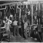 12-lewis-hine-child-labor-7494179046-ff78198898-o.jpg