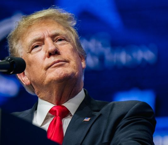 Afirmatia privind protectia datelor lui Donald Trump din cauza acuzatiilor ca a participat la acte sexuale, respinsa
