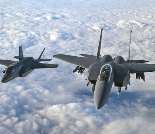 SUA acuza oficial gruparea sustinuta de Iran pentru lovitura cu drone